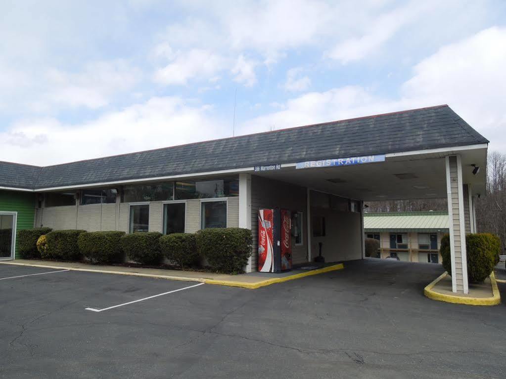 Red Roof Inn Fredericksburg North Εξωτερικό φωτογραφία